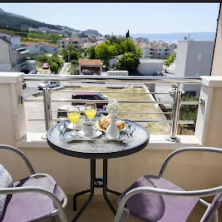 Dubrava アパート